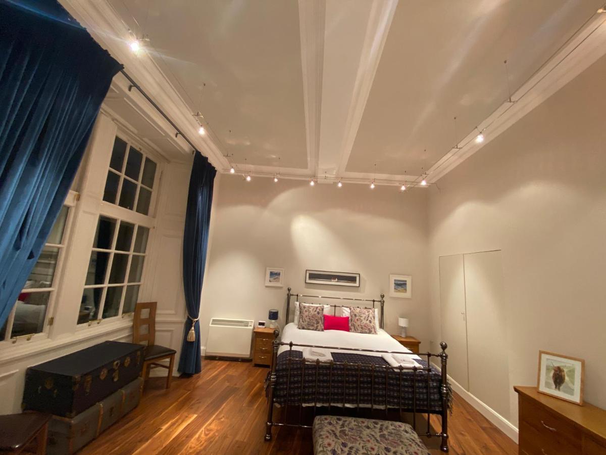 Royal Mile Mansions By Edinburgh City Apartments Edimburgo Exterior foto
